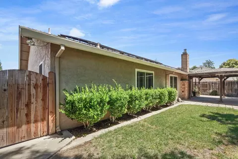 Exterior - 3928 Cape Cod Dr, Stockton, CA 95209 photo 11 of 14