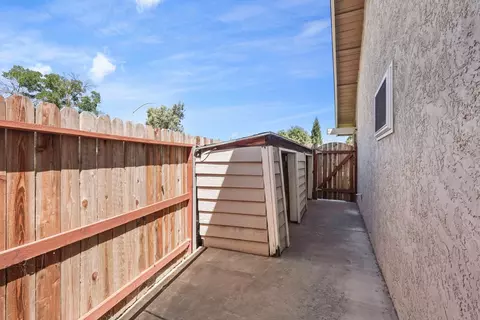 Exterior - 3928 Cape Cod Dr, Stockton, CA 95209 photo 13 of 14
