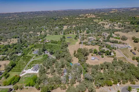 View/Area - 7801 Law Ln, Loomis, CA 95650 photo 2 of 4