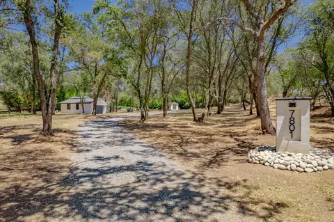 Exterior - 7801 Law Ln, Loomis, CA 95650 photo 2 of 17