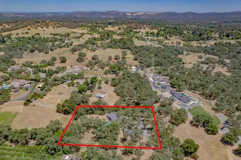 View/Area - 7801 Law Ln, Loomis, CA 95650 photo 1 of 4