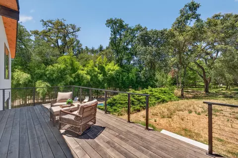 Exterior - 7801 Law Ln, Loomis, CA 95650 photo 4 of 17