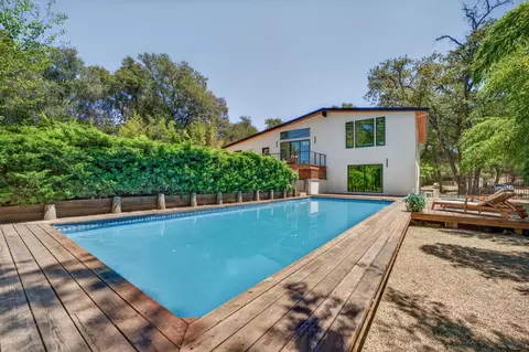 Exterior - 7801 Law Ln, Loomis, CA 95650 photo 7 of 17