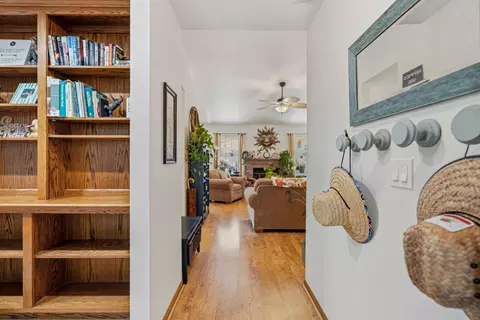 1138 Kathy Ct, Ripon, CA 95366 photo 8