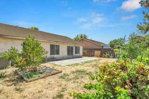 1925 Central Park Way, Modesto, CA 95351 photo 8
