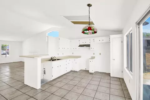 1925 Central Park Way, Modesto, CA 95351 photo 16