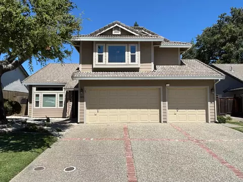 385 Hatteras Way, Sacramento, CA 95831