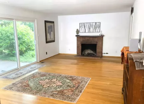 Living - 1315 Aspen Pl, Davis, CA 95616 photo 1 of 8