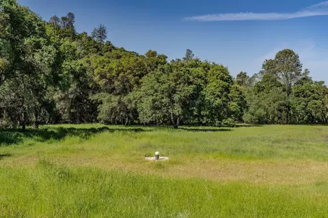 10865 Sunset Dr, Sutter Creek, CA 95685 photo 2