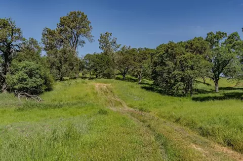 10991 Sunset Dr, Sutter Creek, CA 95685 photo 4