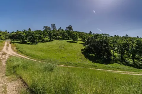 10991 Sunset Dr, Sutter Creek, CA 95685 photo 1