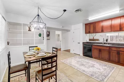 5986 Marlin Cir, Carmichael, CA 95608 photo 13