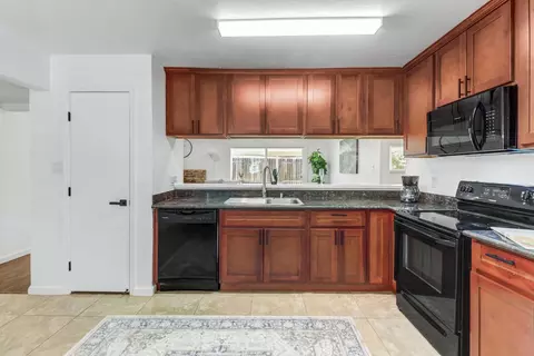 5986 Marlin Cir, Carmichael, CA 95608 photo 15