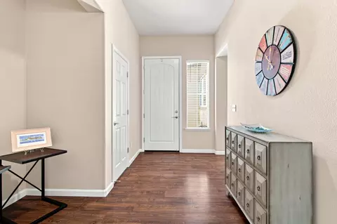 Entry Way - 671 Cathedral Way, Tracy, CA 95304 photo 2 of 3