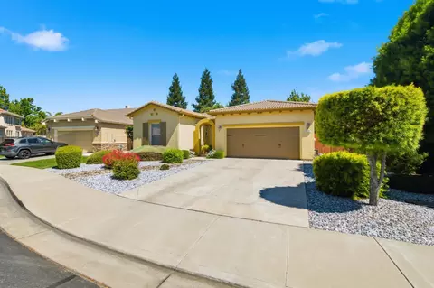 Exterior - 671 Cathedral Way, Tracy, CA 95304 photo 3 of 7