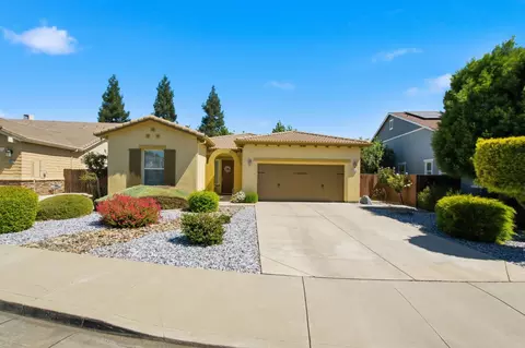 671 Cathedral Way, Tracy, CA 95304