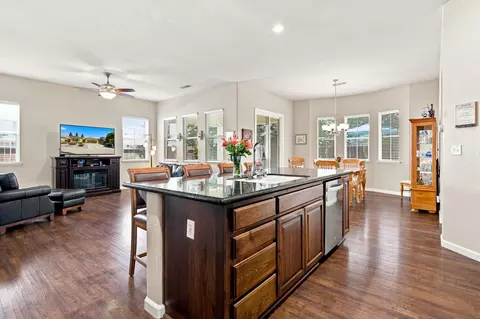 Other - 671 Cathedral Way, Tracy, CA 95304 photo 7 of 9