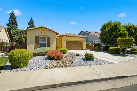 Exterior - 671 Cathedral Way, Tracy, CA 95304 photo 2 of 7