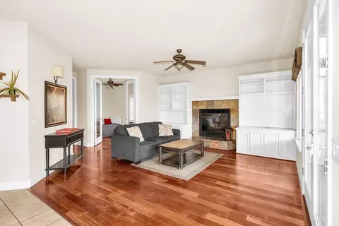 Living - 2248 Cherry Tree Ln, Riverbank, CA 95367 photo 3 of 6