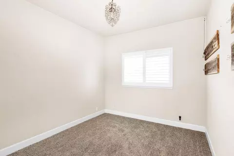 Bedroom - 2248 Cherry Tree Ln, Riverbank, CA 95367 photo 2 of 5