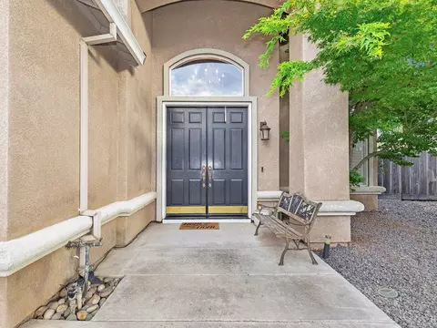 Entry Way - 2248 Cherry Tree Ln, Riverbank, CA 95367 photo 1 of 3