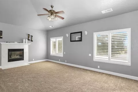 Living - 2248 Cherry Tree Ln, Riverbank, CA 95367 photo 5 of 6