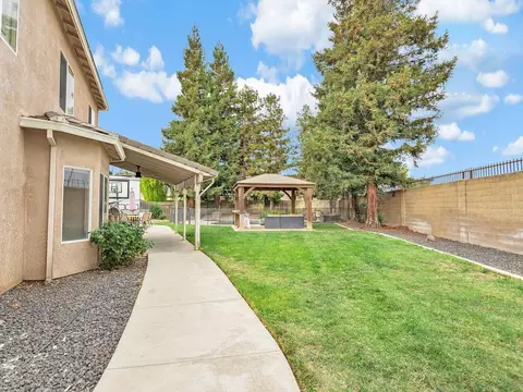 Exterior - 2248 Cherry Tree Ln, Riverbank, CA 95367 photo 11 of 11
