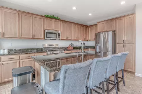 3853 Banyan Tree Dr, Modesto, CA 95355 photo 13