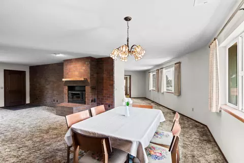 Dining - 20592 Ayers Rd, Escalon, CA 95320 photo 3 of 4