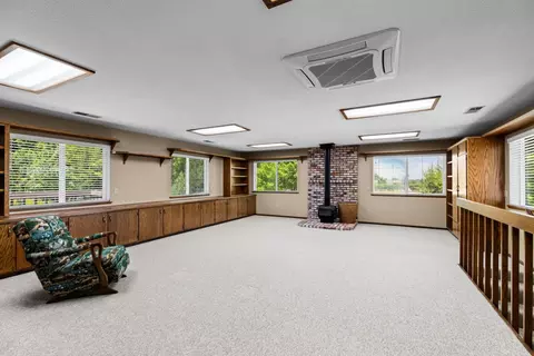 Living - 20592 Ayers Rd, Escalon, CA 95320 photo 6 of 8