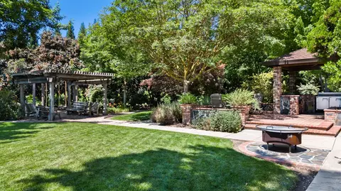 Exterior - 20592 Ayers Rd, Escalon, CA 95320 photo 1 of 23