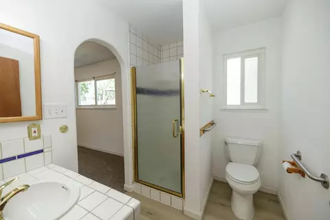 Bath - 2704 Aston Ct, Modesto, CA 95355 photo 1 of 5