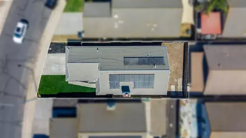 View/Area - 1129 La Mesa St, Escalon, CA 95320 photo 2 of 4