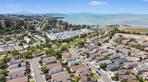 View/Area - 1130 Williams, Hercules, CA 94547 photo 1 of 3