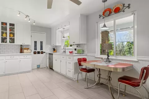 Kitchen - 2573 Bryan Way, Placerville, CA 95667 photo 3 of 3