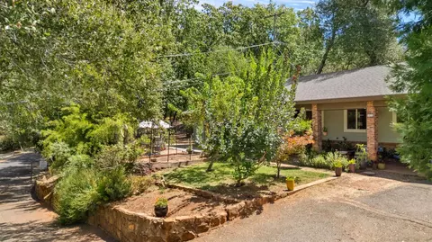 Exterior - 2573 Bryan Way, Placerville, CA 95667 photo 2 of 12