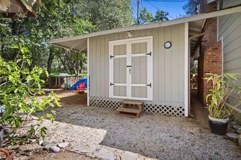 Exterior - 2573 Bryan Way, Placerville, CA 95667 photo 10 of 12