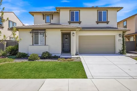 3912 Azul Way, Sacramento, CA 95835
