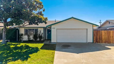 1122 Marguerite Ave, Manteca, CA 95336