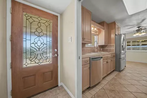 Entry Way - 195 Judy Dr, Sutter Creek, CA 95685 photo 2 of 4