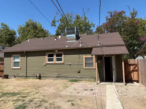 Exterior - 318 Bodem St, Modesto, CA 95350 photo 2 of 4