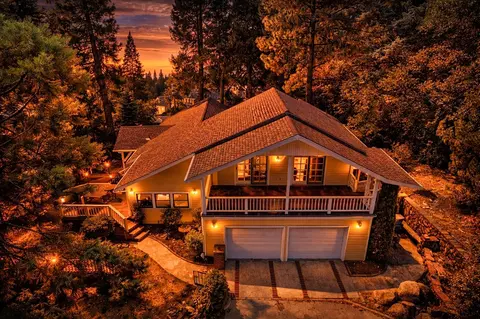 731 Dam Rd, Murphys, CA 95247