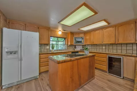 Kitchen - 3344 Karma Ln, Placerville, CA 95667 photo 3 of 5
