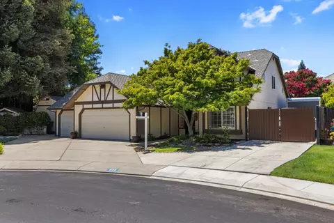 829 Nolte Ln, Modesto, CA 95355 photo 2