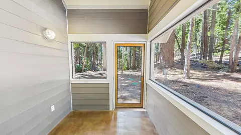 Exterior - 1404 Karock Rd, Dorrington, CA 95223 photo 5 of 11