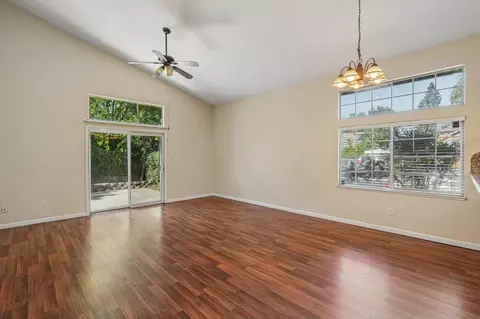 Living - 802 E Augusta St, Woodbridge, CA 95258 photo 5 of 6