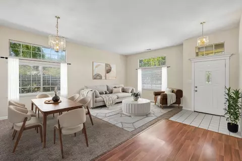 Living - 802 E Augusta St, Woodbridge, CA 95258 photo 2 of 6
