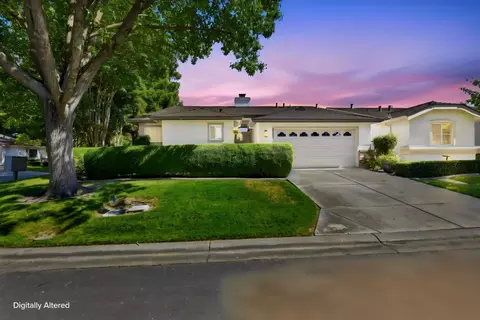 7112 Sunpace Ln, Sacramento, CA 95828