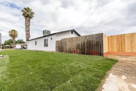 Exterior - 5112 Clark St, Keyes, CA 95328 photo 8 of 9