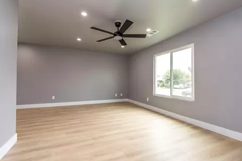 Living - 5112 Clark St, Keyes, CA 95328 photo 2 of 2